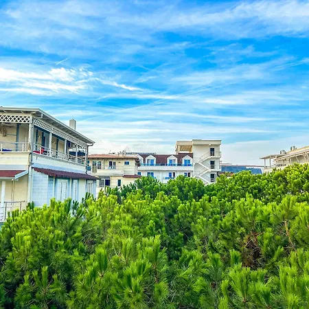 Albanian Dream House 716 Apartment Golem (Tirana)